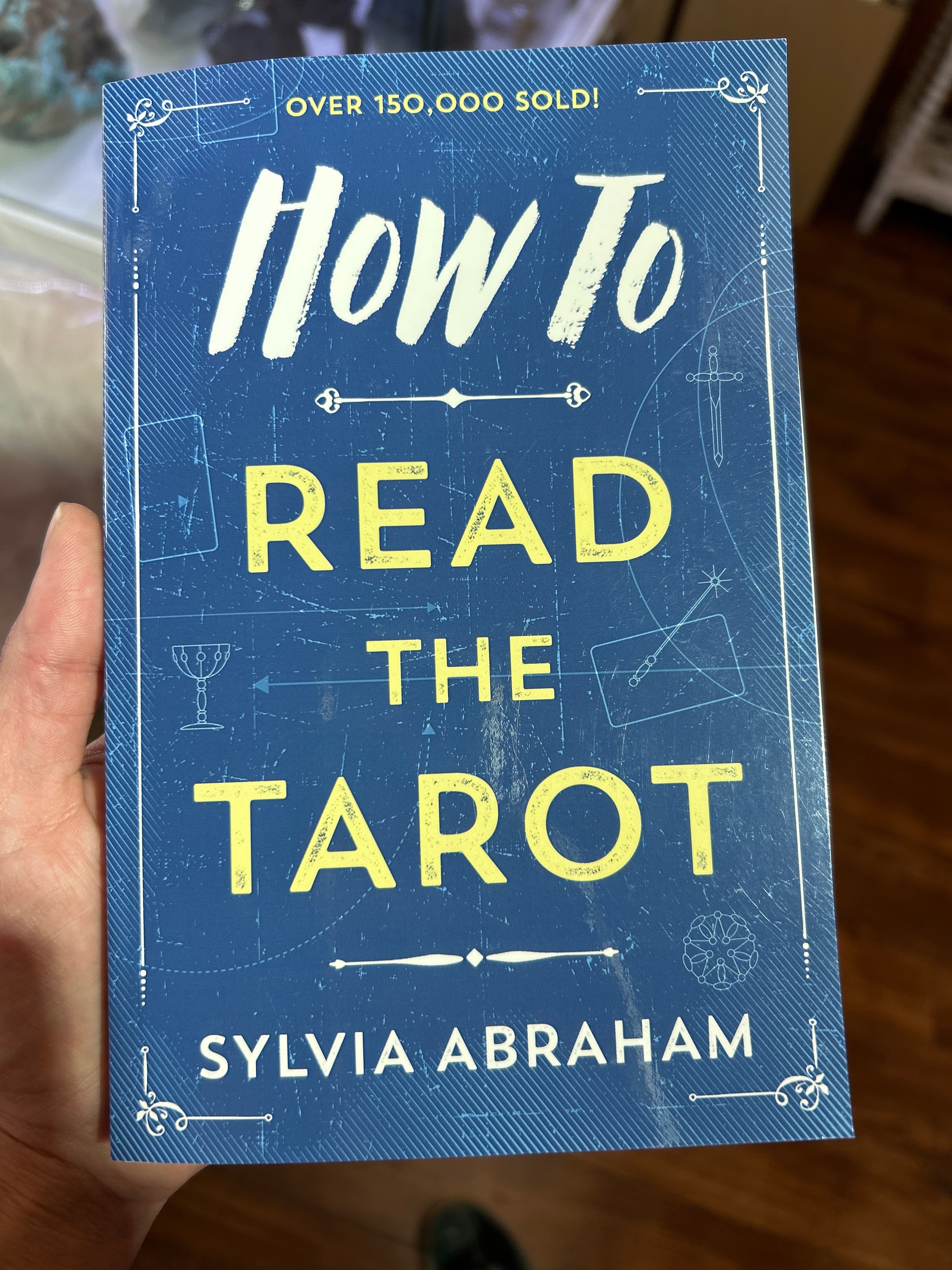 How to Read the Tarot Mountain Mineral Market